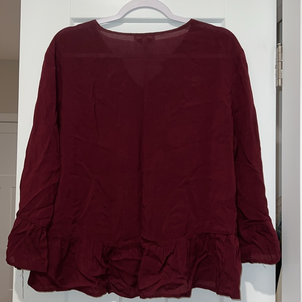 Floral Embroidered Top - Picture 3 of 3